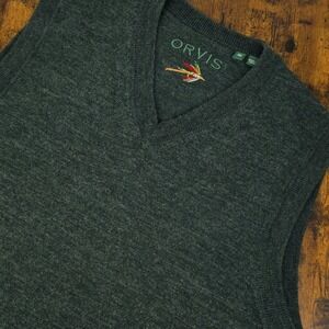Orvis Men's Dark Forrest Green V Neck Sweater Vest 100% Merino Wool Knit Size M